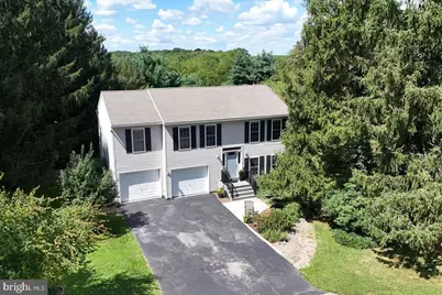 941 Newark Road, Toughkenamon, PA 19374 - Photo 1