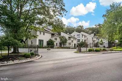 6 Ile Dhuyere #6, Devon, PA 19333 - Photo 1