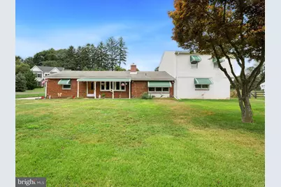 7 Garden Circle, West Chester, PA 19382 - Photo 1