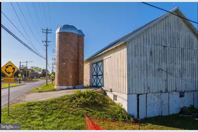 703 E Reeceville Road, Coatesville, PA 19320 - Photo 1