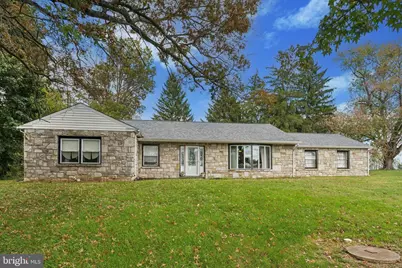 435 W Kings Highway, Coatesville, PA 19320 - Photo 1