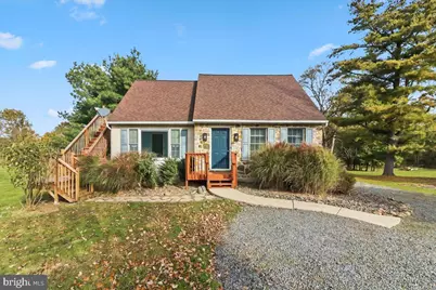 52 W Main Street, Elverson, PA 19520 - Photo 1