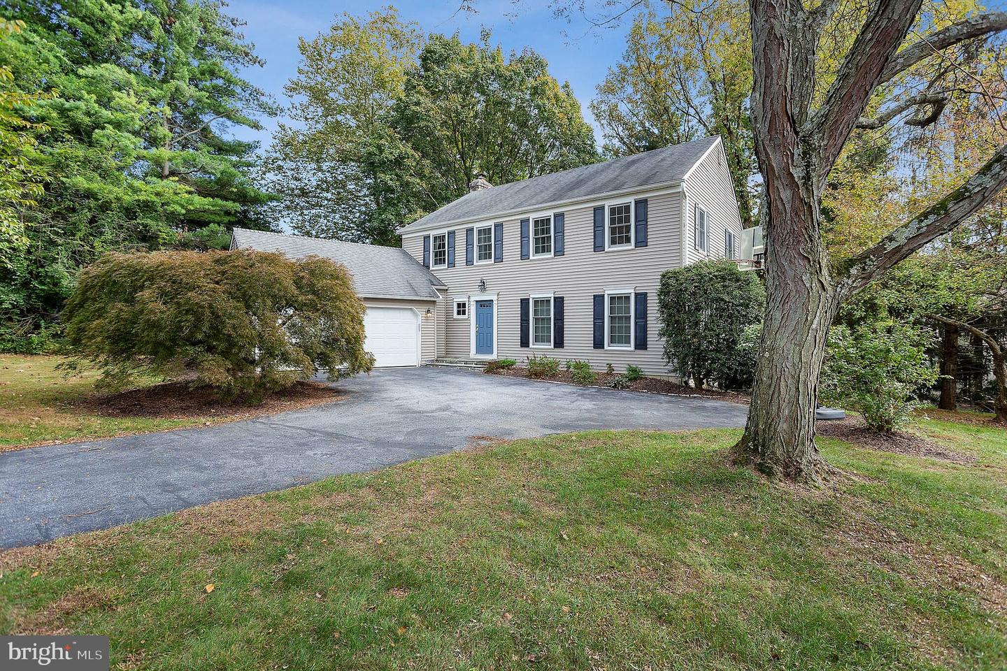 55 Lynne Cir, Paoli, PA 19301 MLS PACT503378 Coldwell Banker