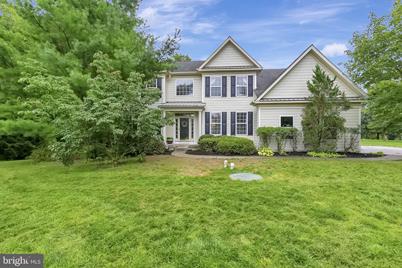 1302 School House Cir Downingtown Pa 19335 Mls Pact515442 Coldwell Banker