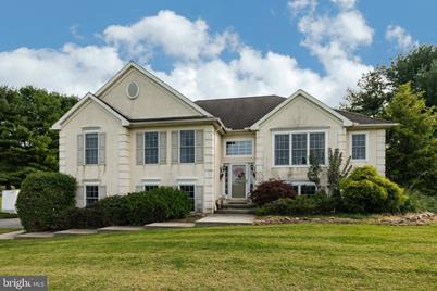 2592 Strasburg Rd Coatesville Pa 19320 Mls Pact515508 Coldwell Banker