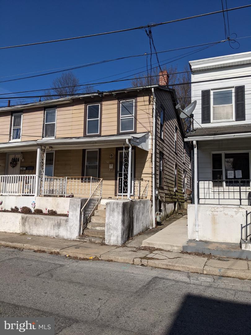 637 Merchant St, Coatesville, PA 19320 - MLS PACT528920 - Coldwell Banker