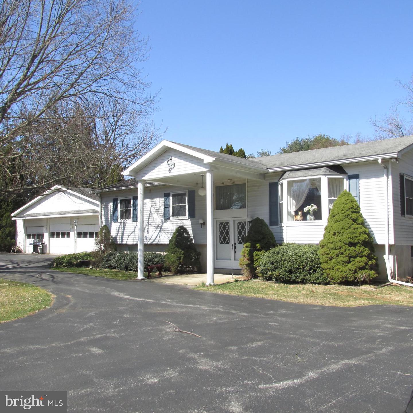 1925 W Strasburg Rd, Coatesville, PA 19320 MLS PACT532334 Coldwell