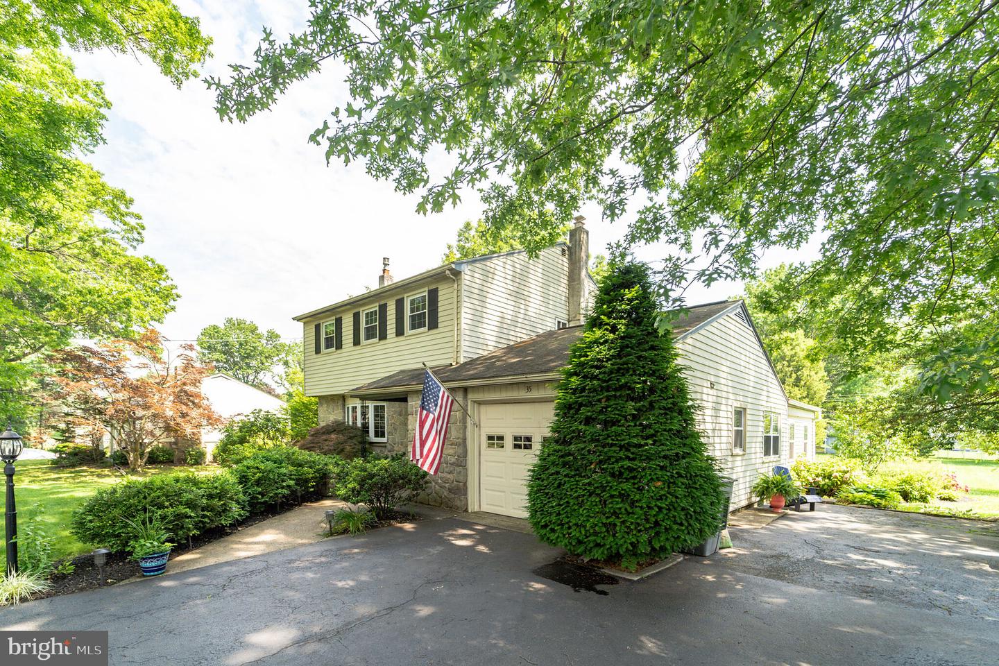 35 Earl Dr, Pottstown, PA 19465 MLS PACT538542 Coldwell Banker