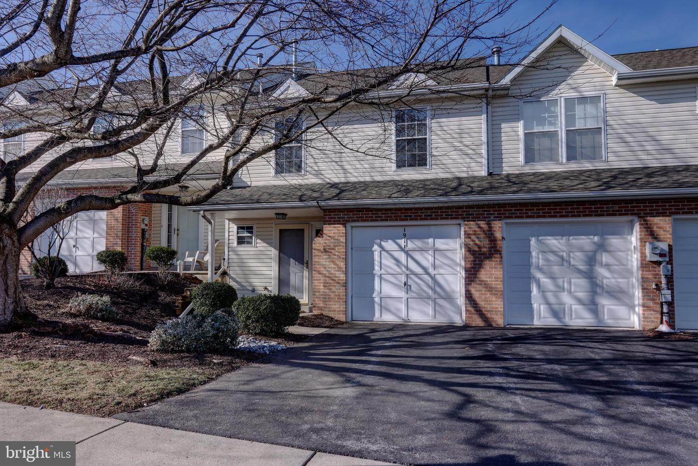 1911 Daybreak Cir, Harrisburg, PA 17110 MLS PADA2009050 Coldwell Banker