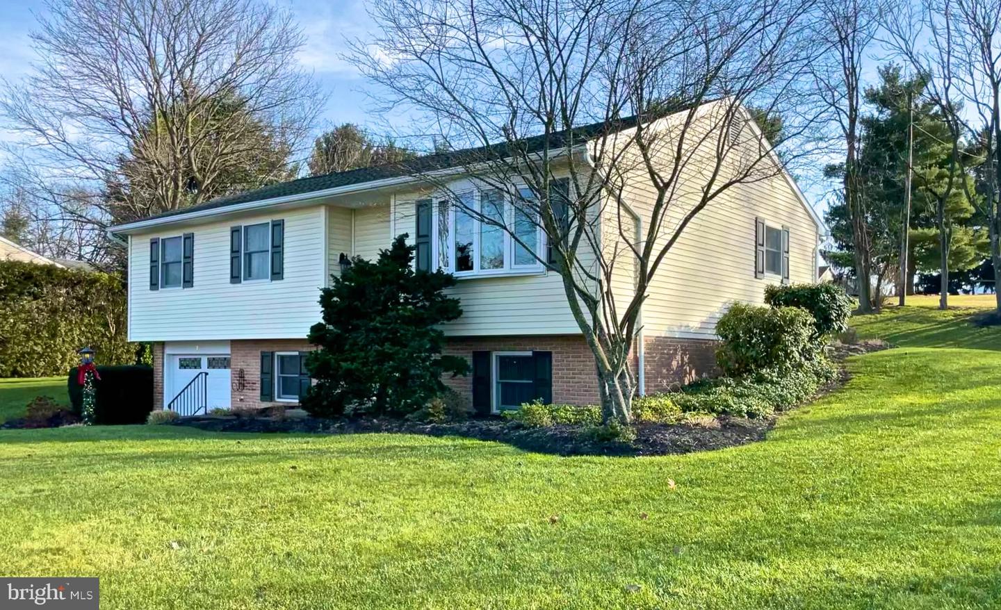 7 Cheltenham Dr, Hummelstown, PA 17036 MLS PADA2009746 Coldwell Banker