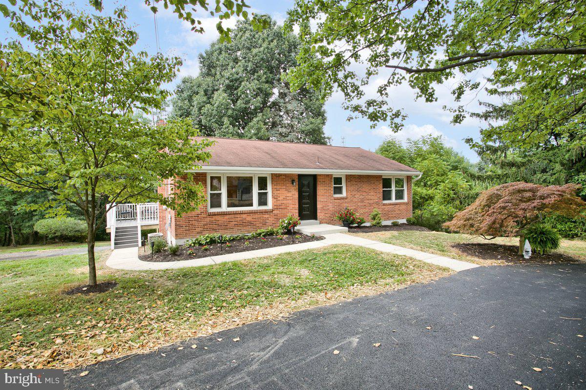 5750 Union Deposit Rd, Harrisburg, PA 17111 MLS PADA2016370