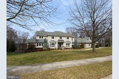 1137 Edgewood Drive, Hummelstown, PA 17036 - Photo 1