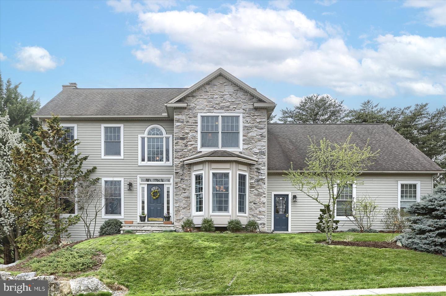 2069 Doral Dr, Harrisburg, PA 17112 MLS PADA2020964 Coldwell Banker