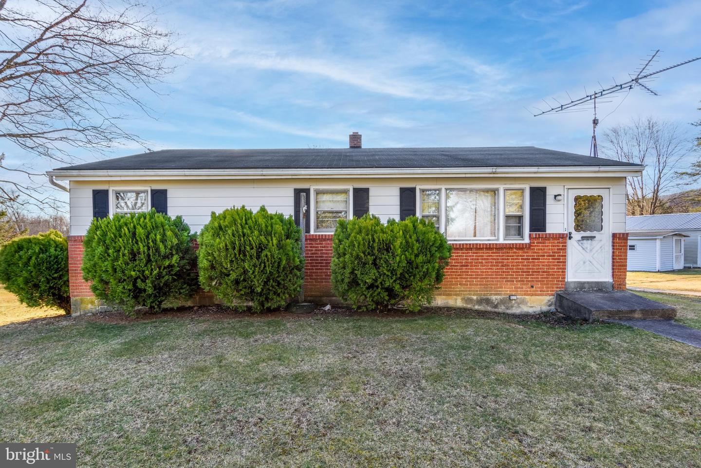 204 Cliff Rd, Grantville, PA 17028 MLS PADA2021316 Coldwell Banker