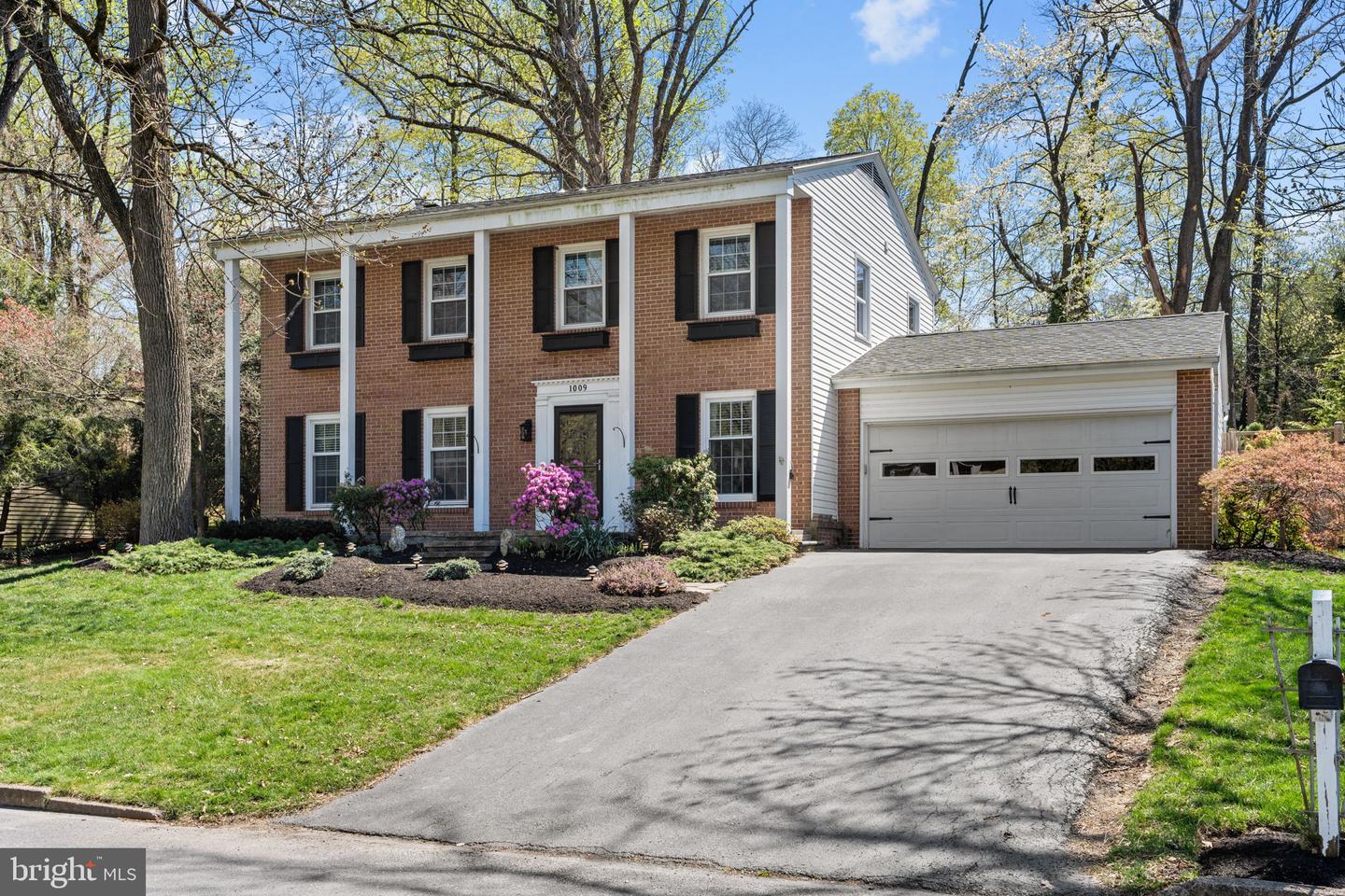 1009 Eric Dr, Harrisburg, PA 17110 MLS PADA2021720 Coldwell Banker