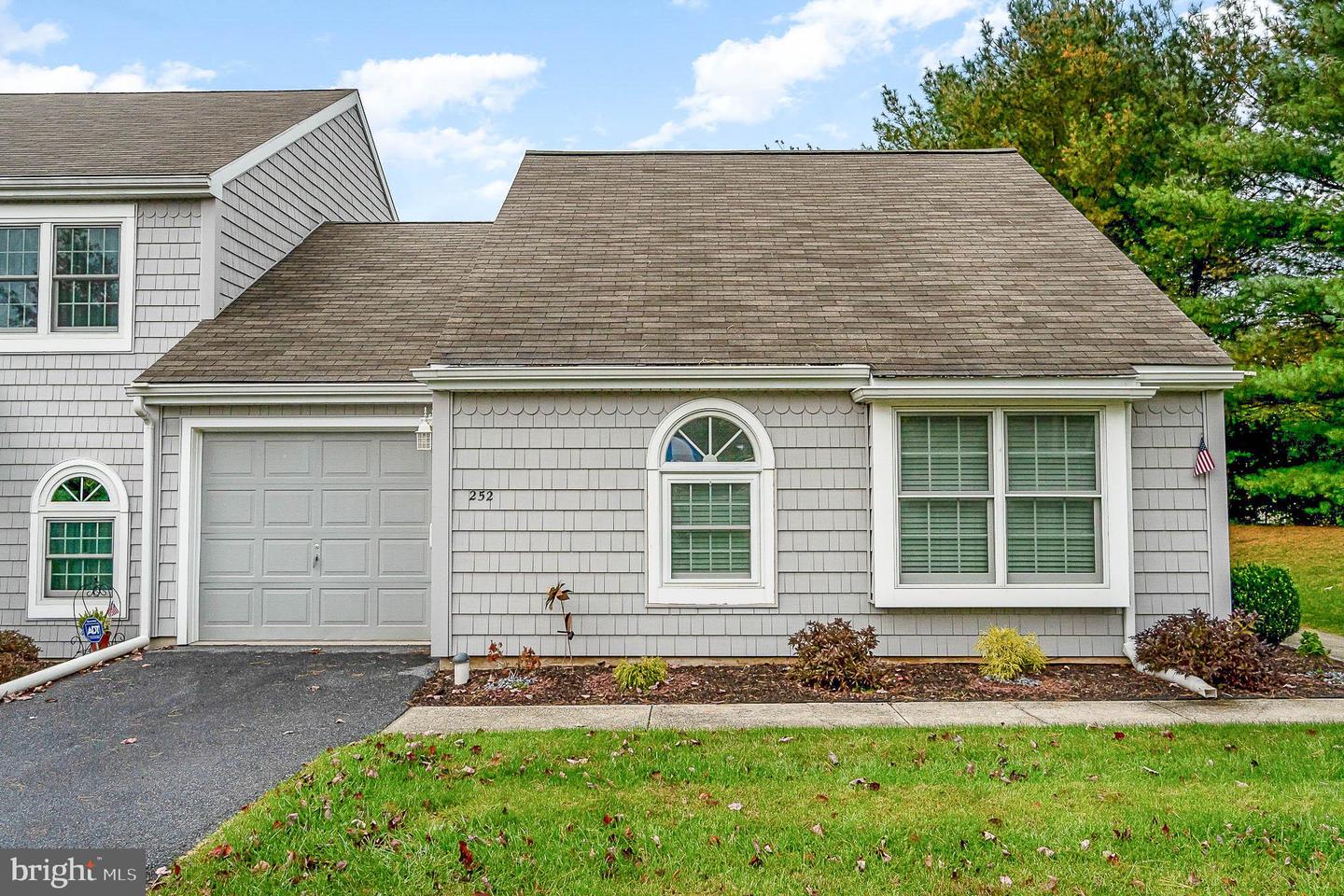 252 Crescent Dr, Hershey, PA 17033 MLS PADA2021932 Coldwell Banker