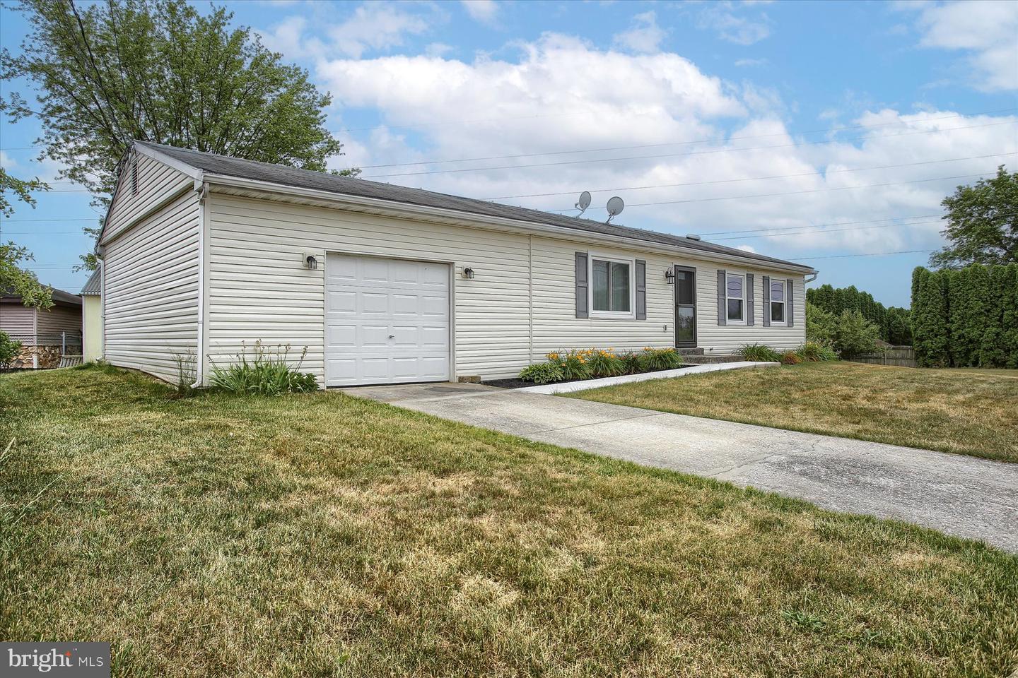 6035 Devonshire Rd, Harrisburg, PA 17112 MLS PADA2024436 Coldwell