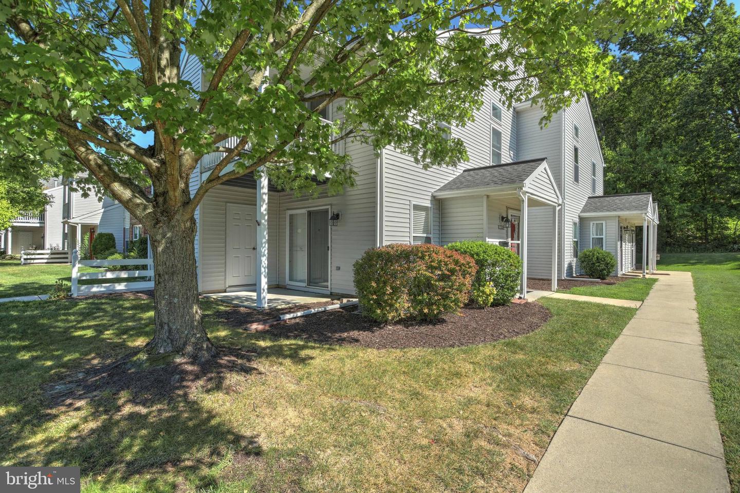 5809C Hidden Lake Dr, Harrisburg, PA 17111 MLS PADA2026498