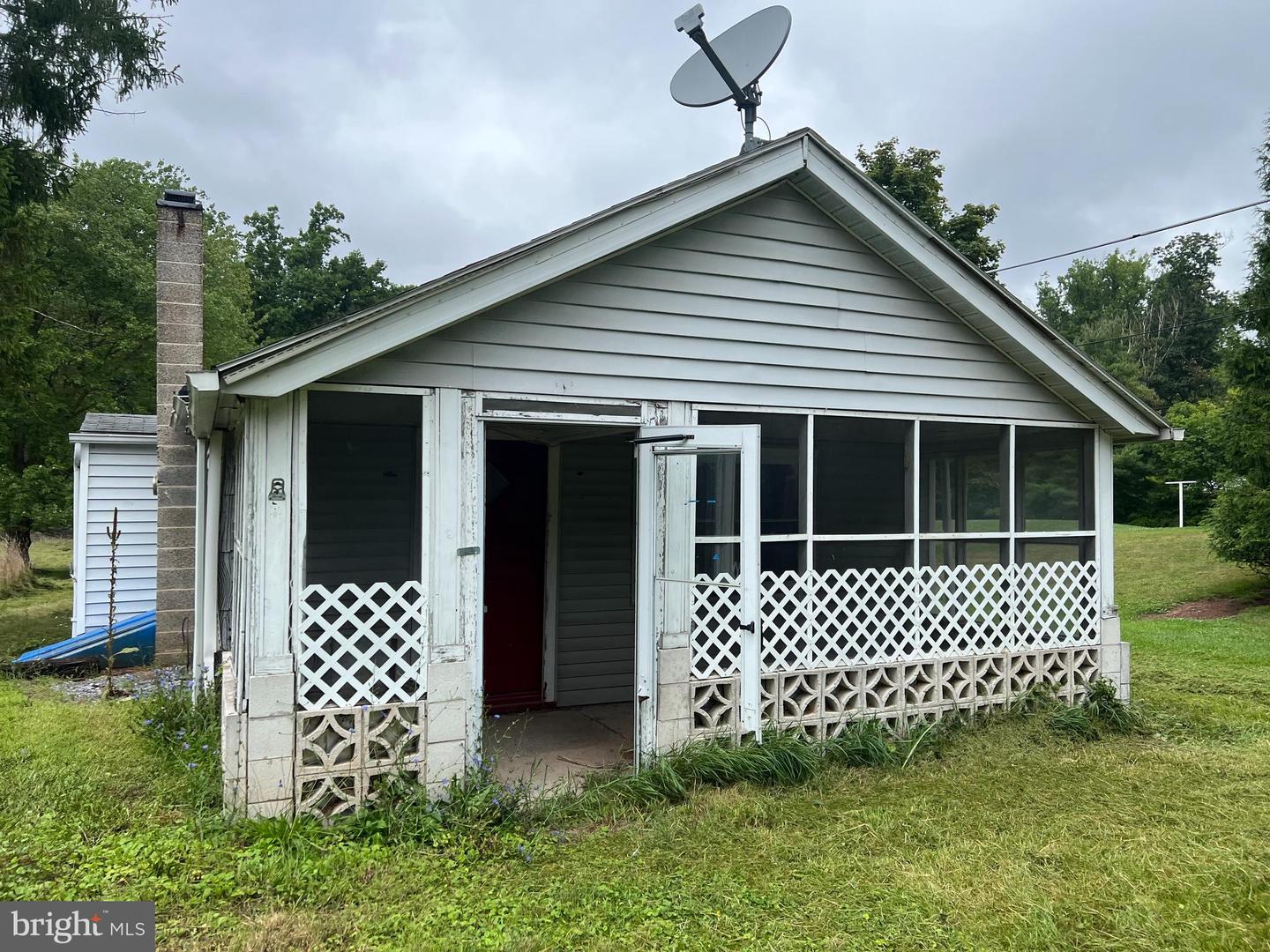 1030 Fishing Creek Valley Rd, Harrisburg, PA 17112 MLS PADA2026558