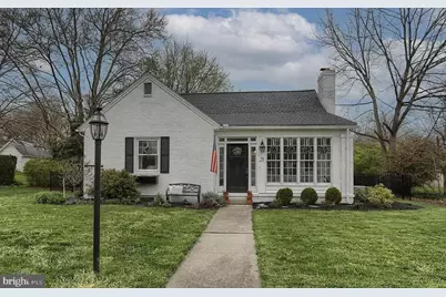 21 W Governor Road, Hershey, PA 17033 - Photo 1
