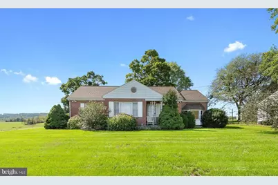 439 Laudermilch Road, Hershey, PA 17033 - Photo 1