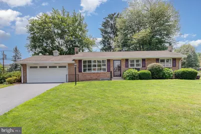 114 Brookside Avenue, Hershey, PA 17033 - Photo 1