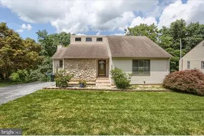 3304 Ridgeway Road, Harrisburg, PA 17109 - Photo 1