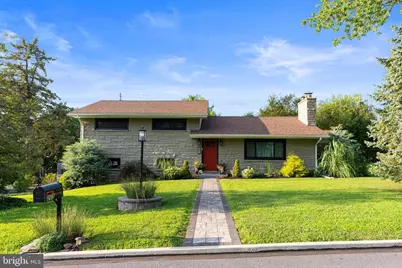 205 E Glenn Road, Hershey, PA 17033 - Photo 1