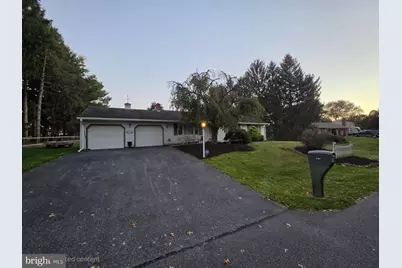 4414 Woodcrest Drive, Elizabethtown, PA 17022 - Photo 1