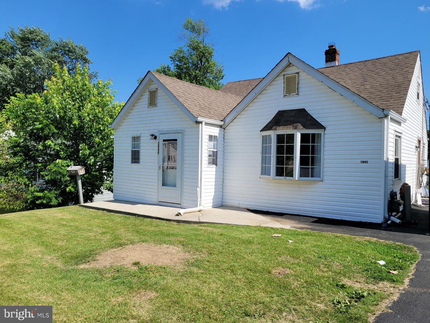 1845 Dutton Mill Rd, Aston, PA 19014 MLS PADE2000994 Coldwell Banker