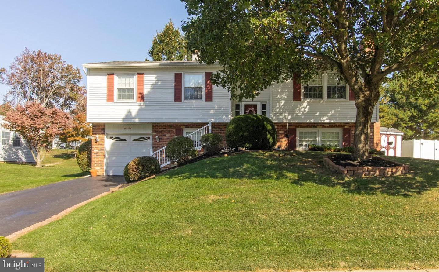 110 Woodstream Rd, Marcus Hook, PA 19061 MLS PADE2009714 Coldwell