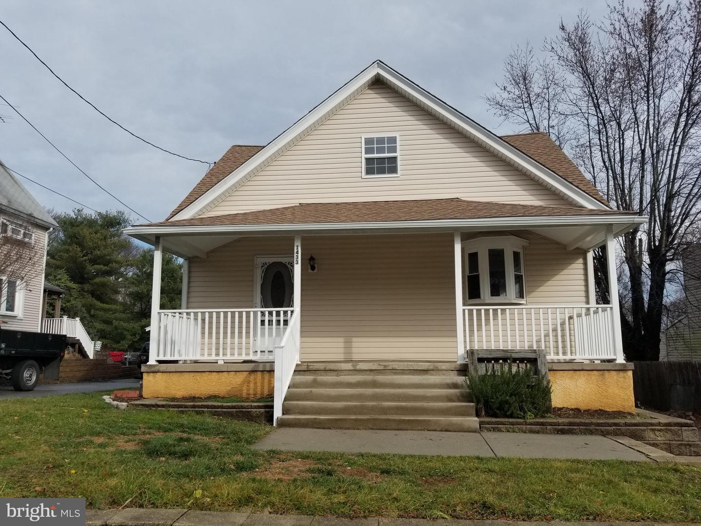 1433 Blueball Ave, Linwood, PA 19061 MLS PADE2014646 Coldwell Banker