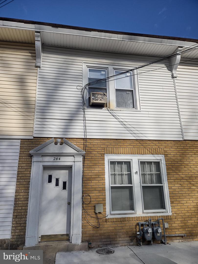 244 S Fairview Ave, Upper Darby, PA 19082 MLS PADE2019654 Coldwell