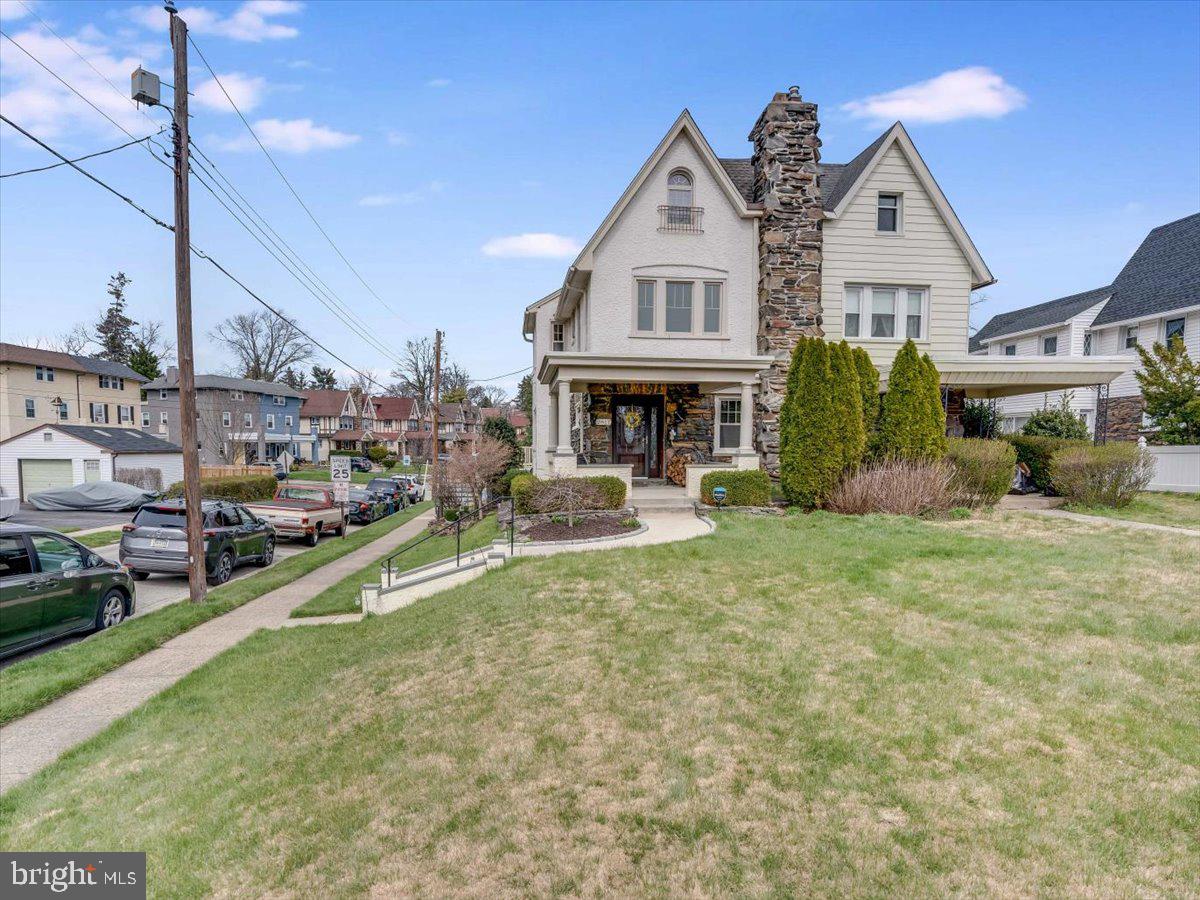 2817 Haverford Rd, Ardmore, PA 19003 MLS PADE2020616 Coldwell Banker