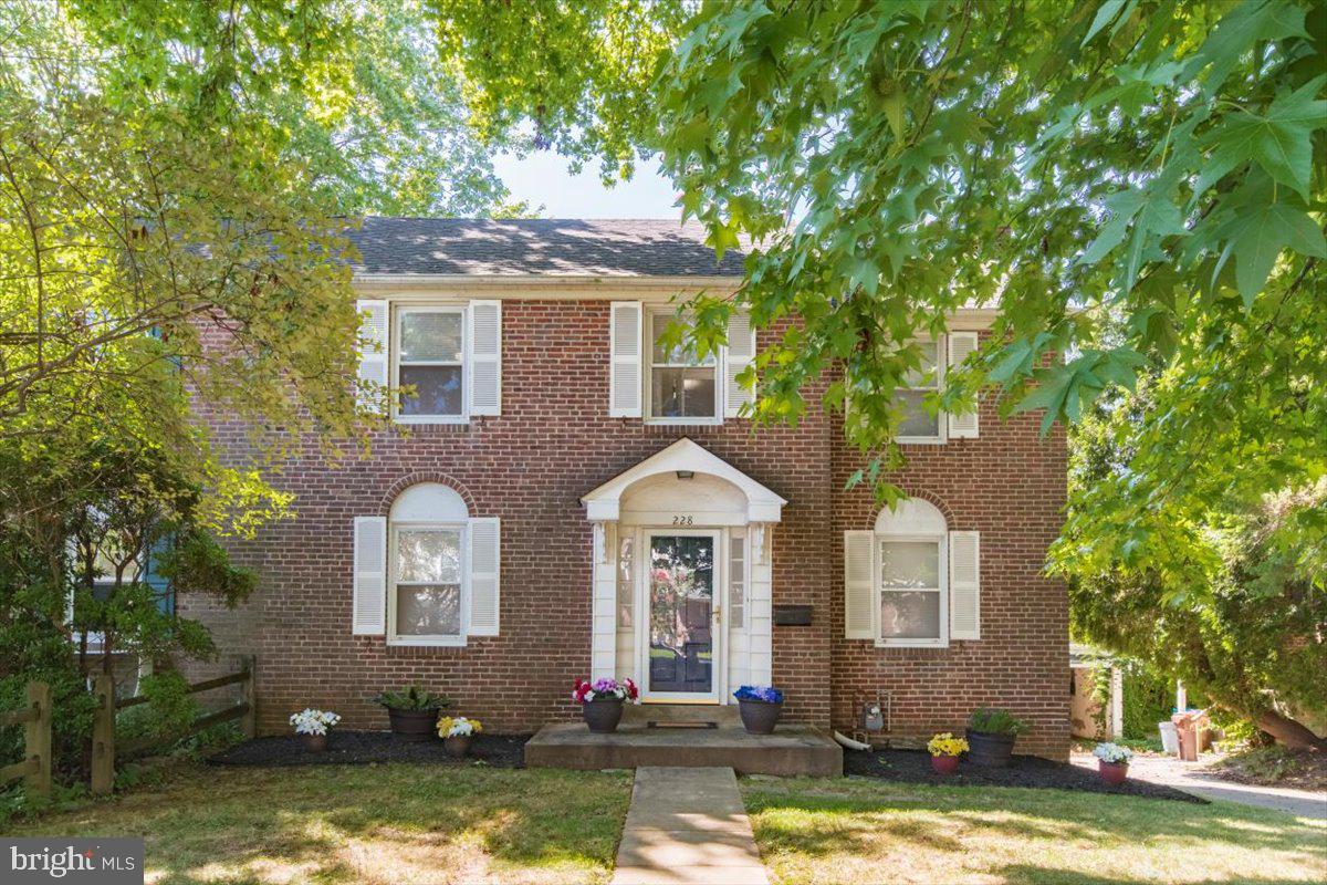 228 Glentay Ave, Lansdowne, PA 19050 MLS PADE2031744 Coldwell Banker