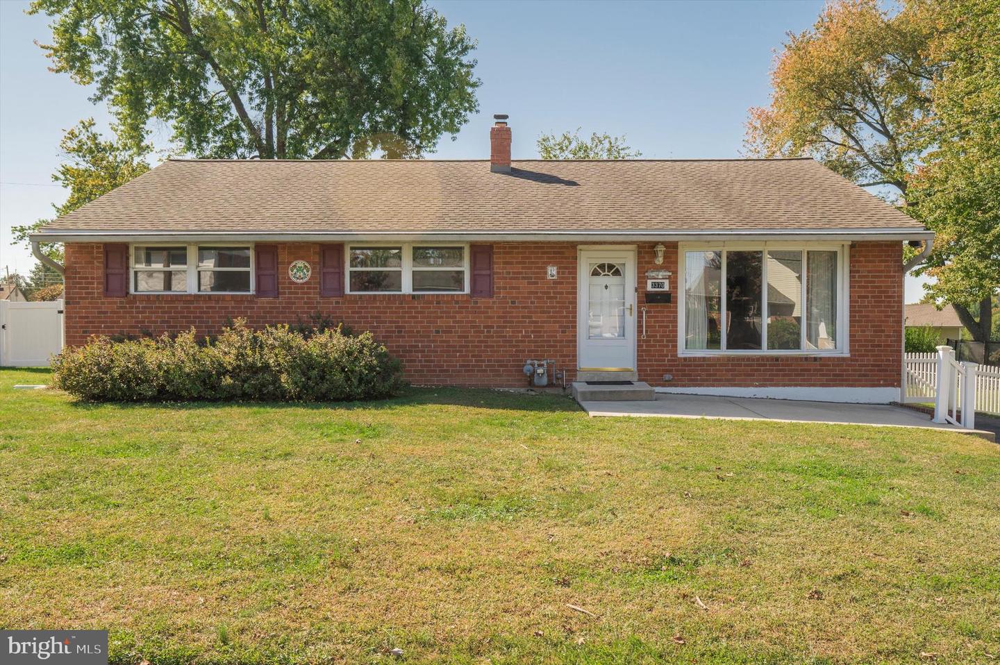 3370 Bancroft Dr, Aston, PA 19014 MLS PADE2035330 Coldwell Banker