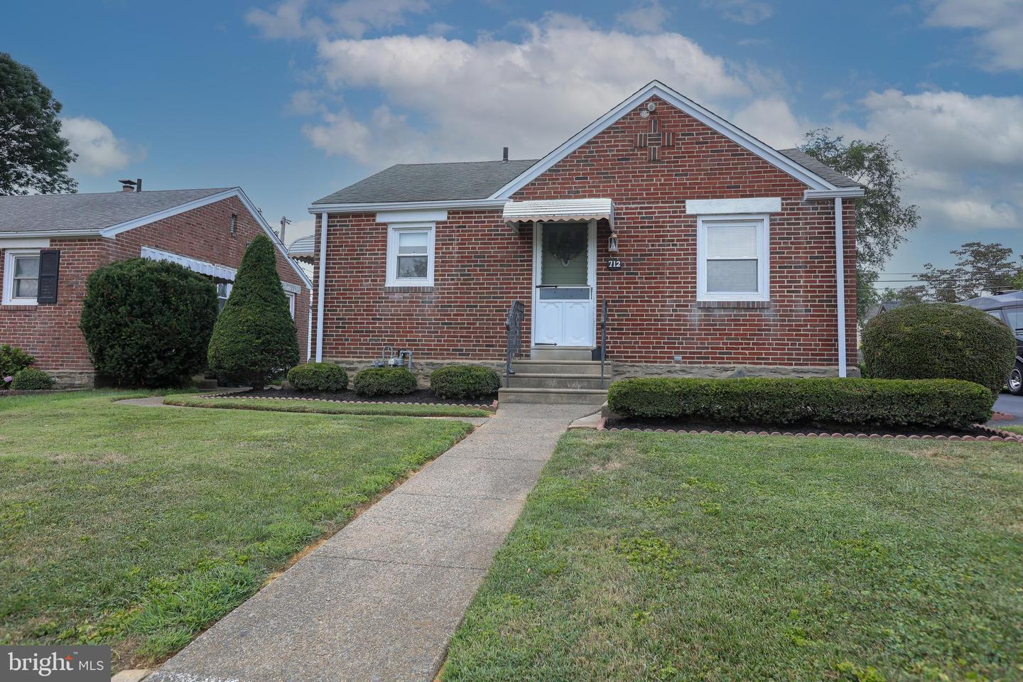 712 Howard Ave, Havertown, PA 19083 MLS PADE2039702 Coldwell Banker