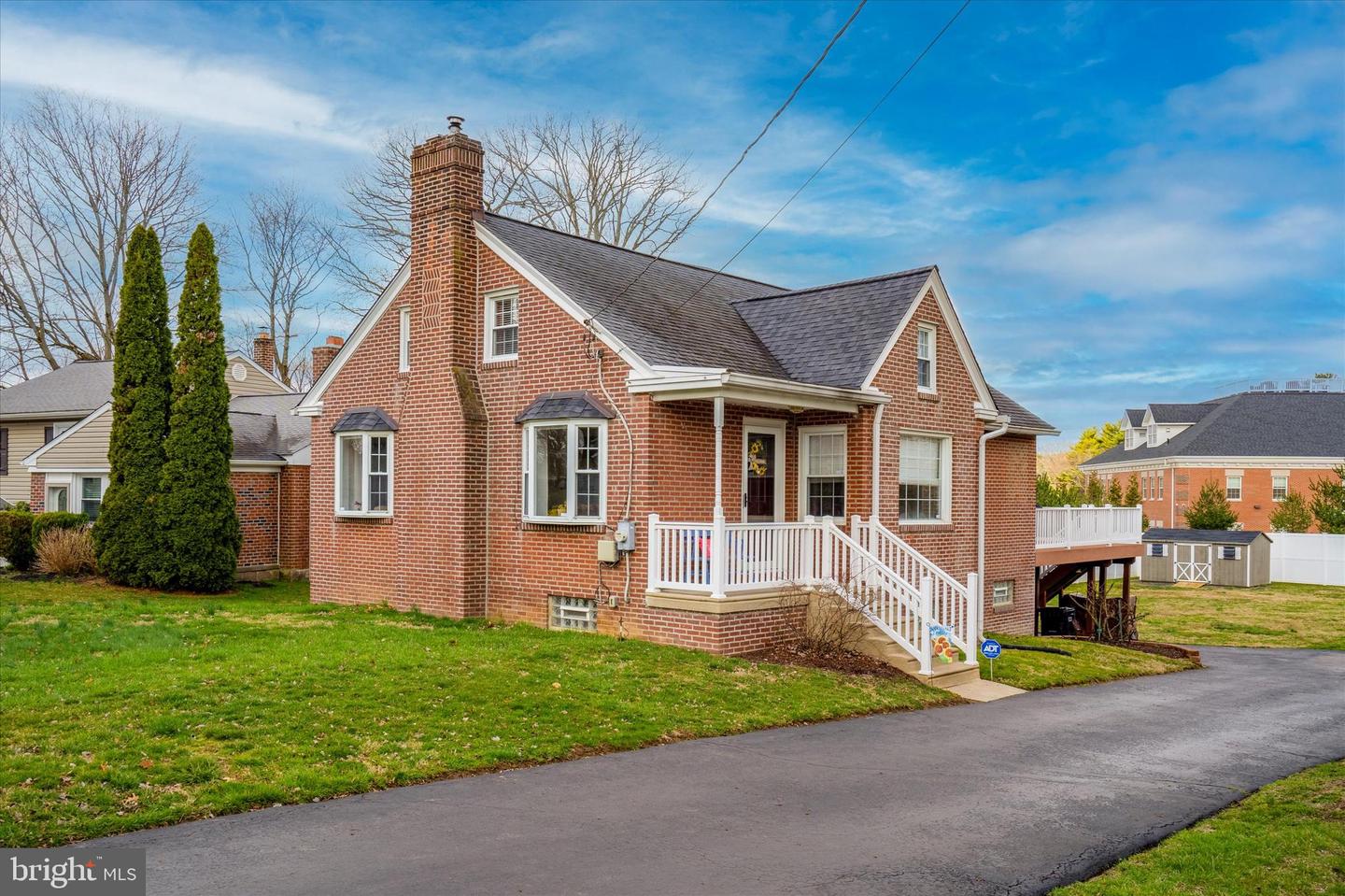 3770 School Ln, Newtown Square, PA 19073 MLS PADE2043662 Coldwell