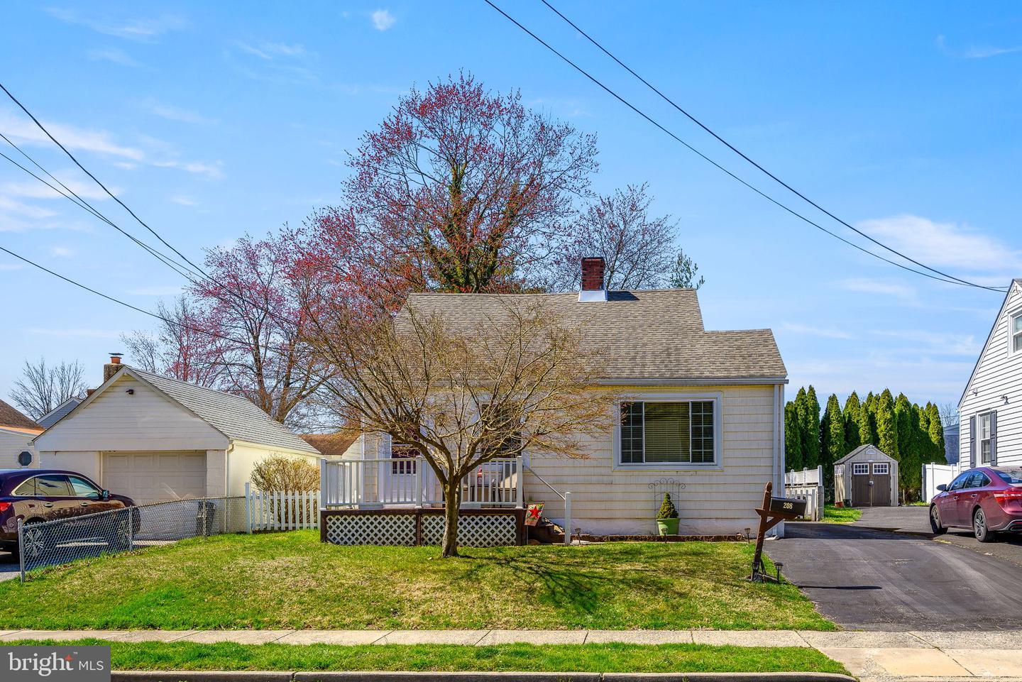 208 Pennsylvania Ave, Prospect Park, PA 19076 MLS PADE2043854 Coldwell Banker