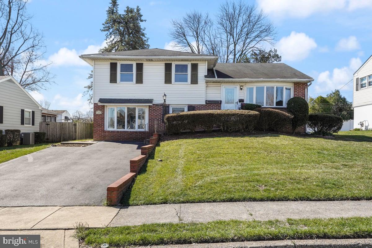 199 Cranbourne Dr, Broomall, PA 19008 MLS PADE2043908 Coldwell Banker