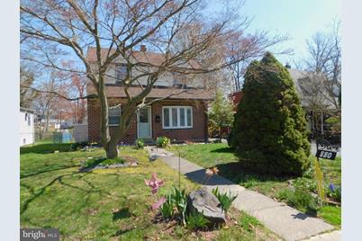 880 Wyndom Terrace, Secane, PA 19018 - Photo 1
