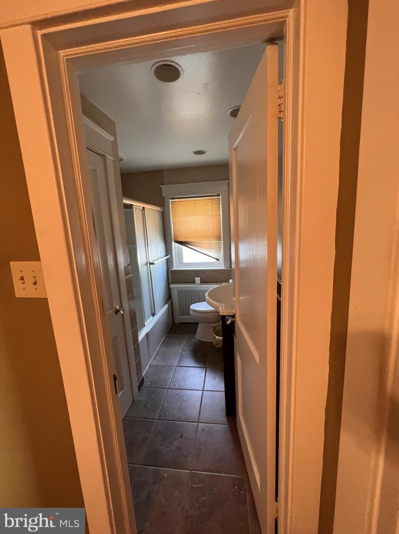 126 Mowry St, Chester PA  19013-5024 exterior