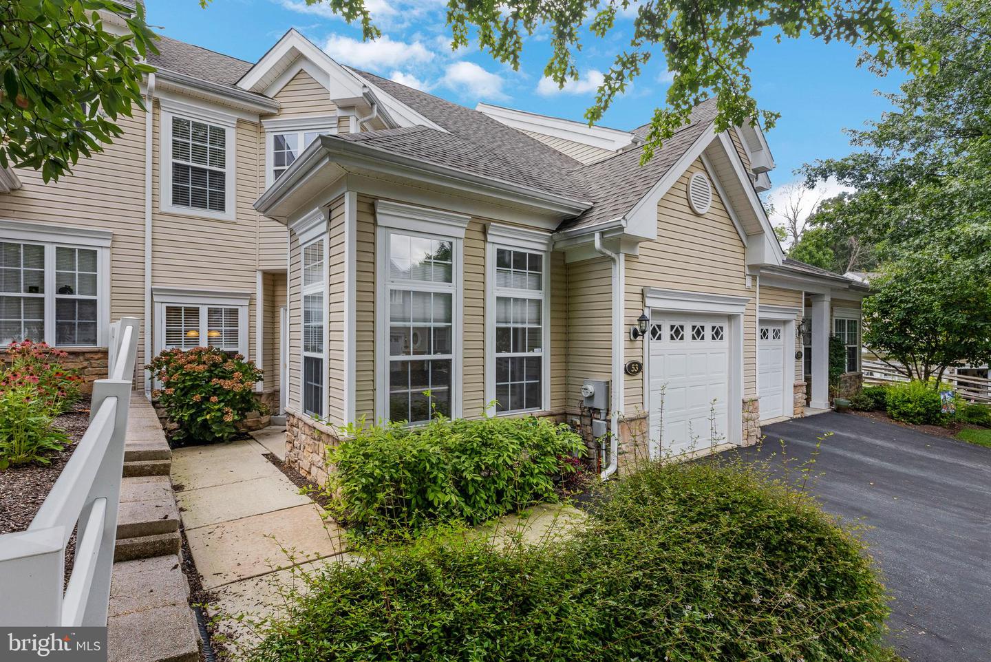 53 Dresner Cir, Boothwyn, PA 19061 MLS PADE2046524 Coldwell Banker