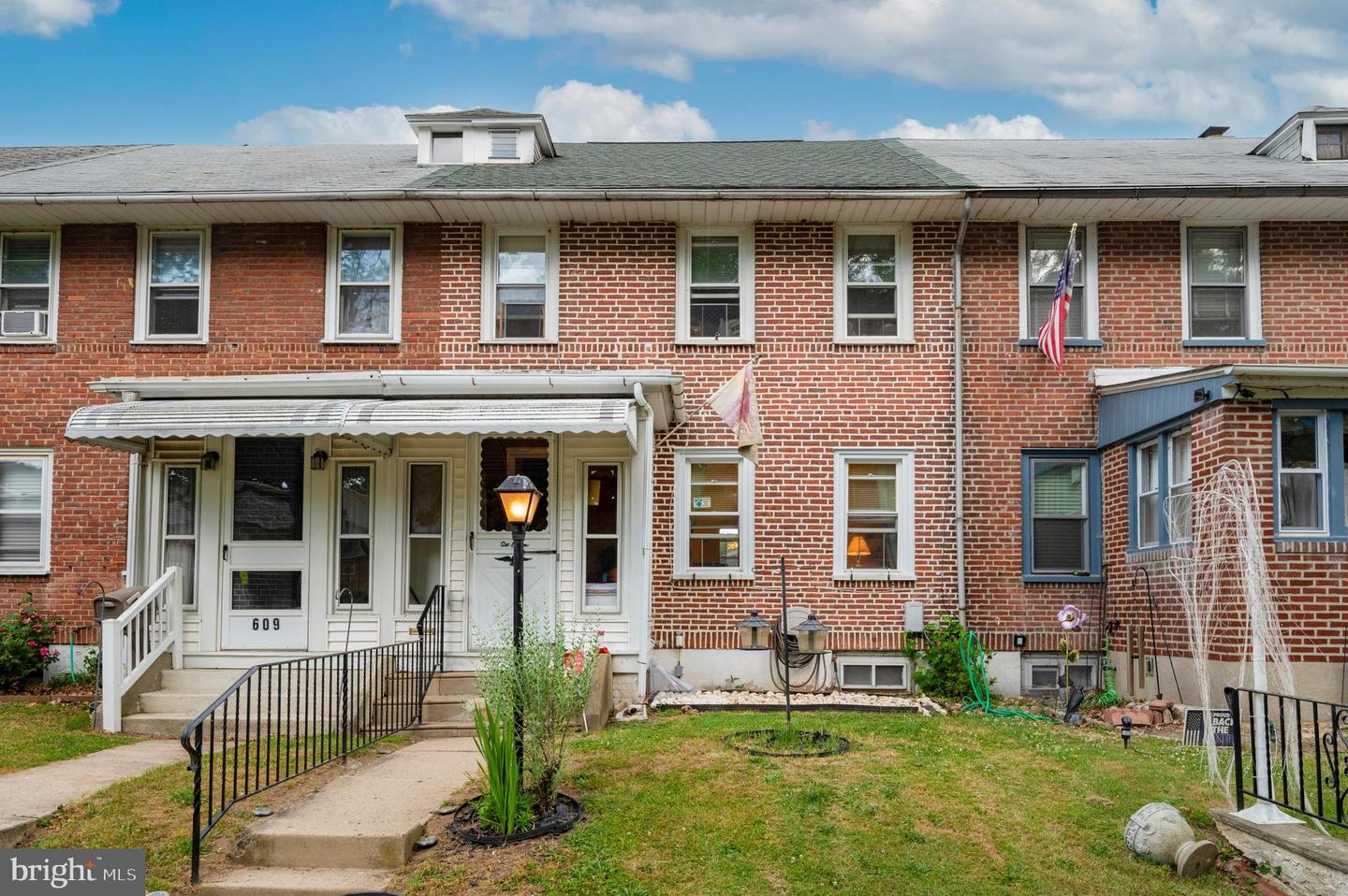 611 Jansen Ave, Essington, PA 19029 MLS PADE2047898 Coldwell Banker