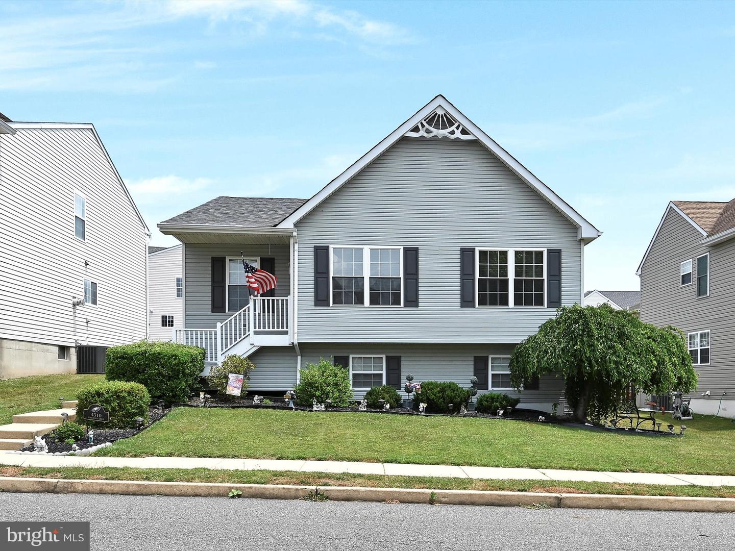 4310 Yorktown Dr, Marcus Hook, PA 19061 MLS PADE2048732 Coldwell Banker