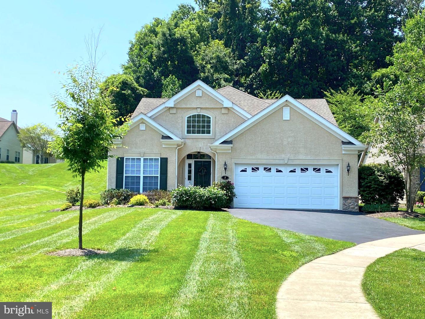 5 Brentwood Rd, Boothwyn, PA 19061 MLS PADE2051144 Coldwell Banker