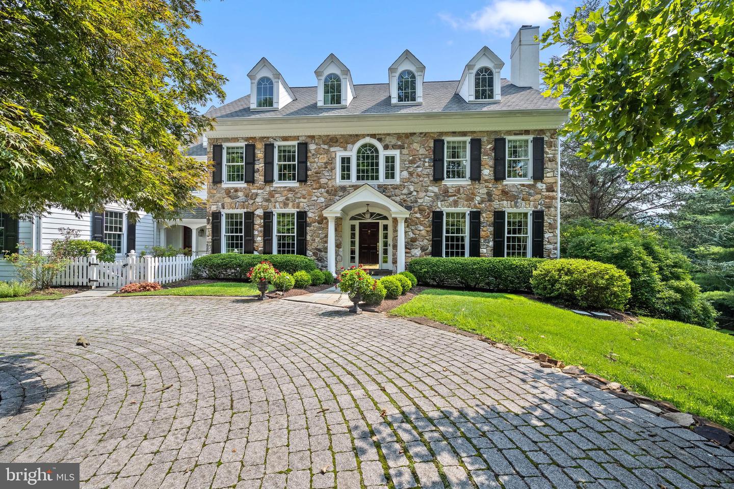 4 Iddings Ln, Newtown Square, PA 19073 MLS PADE2052820 Coldwell Banker