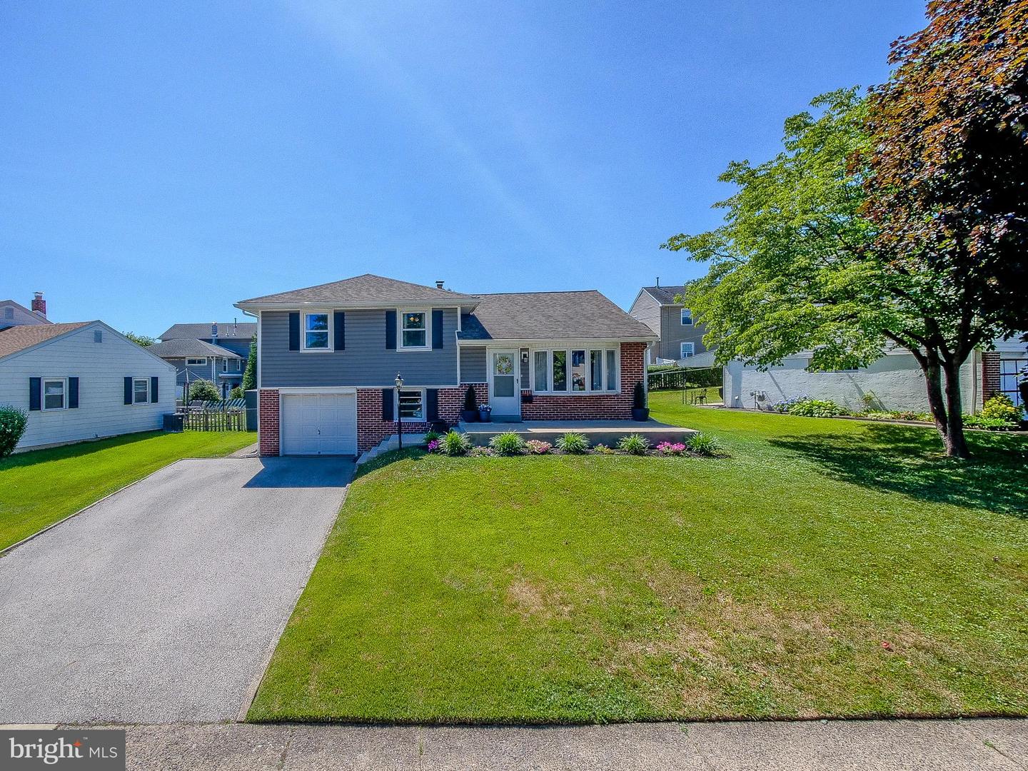 321 Hastings Blvd, Broomall, PA 19008 MLS PADE2070818 Coldwell Banker