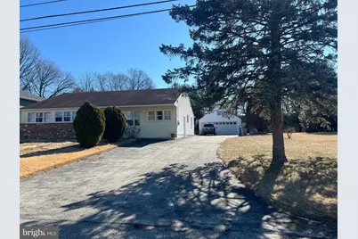 219 Locust Street, Newtown Square, PA 19073 - Photo 1