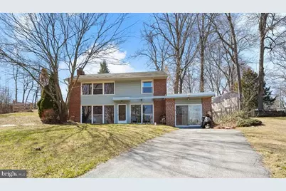 700 Meadowwood Lane, Media, PA 19063 - Photo 1